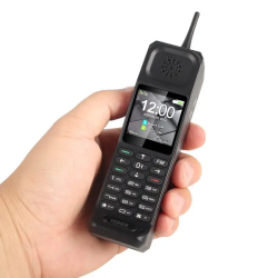 TéléphoneRétro H999 – 4800mAh, Double SIM, MP3, FM, Torche, Power Bank